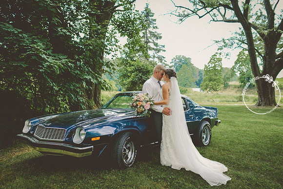 bride groom car