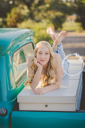 truck senior girl