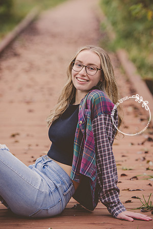 Waunakee WI Senior Photographer
