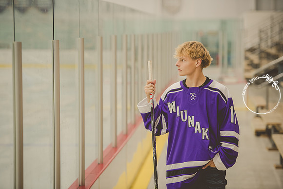 hockey senior photo